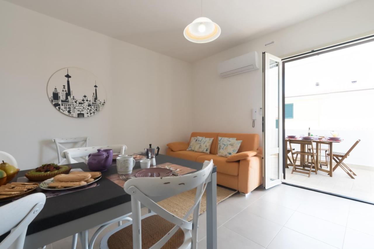 Casa Lory - Appartamento Con 2 Camere In Centro Abitato Орозеи Экстерьер фото